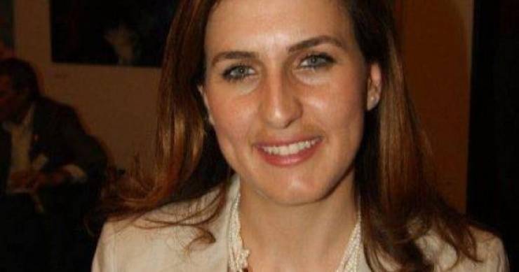  الفلسطينية زينة بركات أول عربية تتفوق بتخصص التسامح من جامعة ألمانية