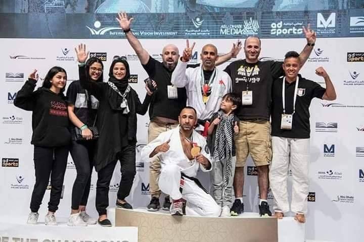  الفلسطيني طارق شعبان يحصد الميدالية الذهبية في بطولة العالم الدولية للجوجيتسو
